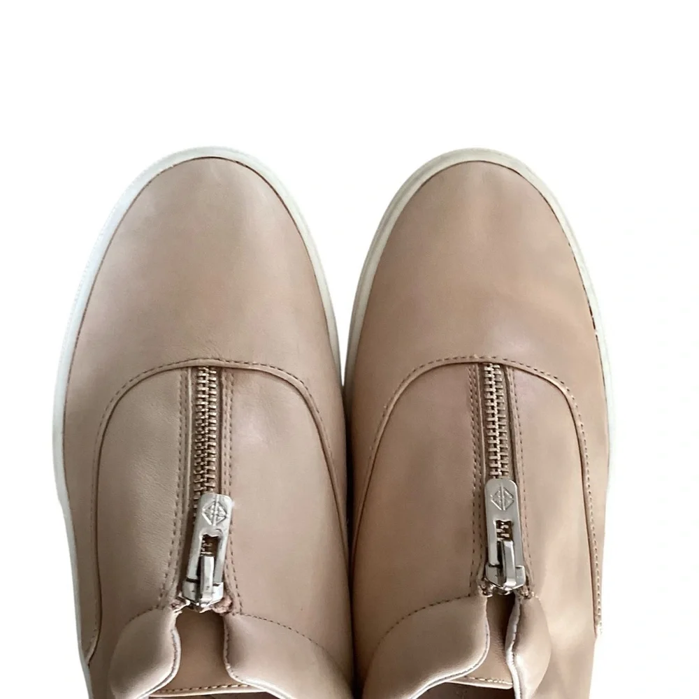 Antonio Melani Garta Suntan Beige Leather Zip Up Sneakers Women’s Size 10